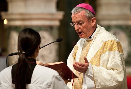 images/previews/news/2020/08/p-2020-08-20-Bishop-Declan-Lang-speaks-at-Mass.jpg