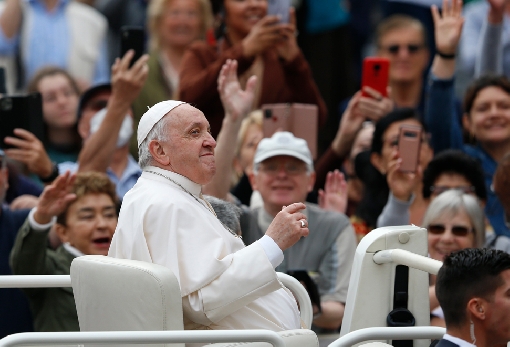 images/previews/news/2022/05/p-2022-05-05-20220504T0552-POPE-AUDIENCE.jpg