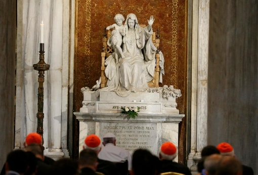 images/previews/news/2022/06/p-2022-06-02-20220531T1300-POPE-ROSARY-PEACE.jpg