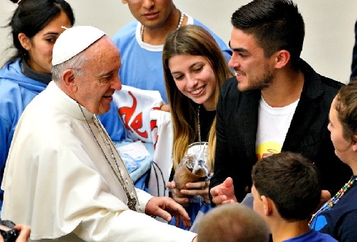 images/previews/news/2024/07/p-2024-07-26-PopeYoungPeople.jpg