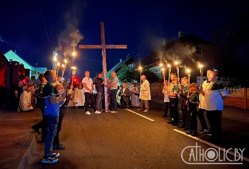 images/previews/news/2024/09/17737/p-2024-09-04-Navarudak_pakutnaje-20240904-023-cb.jpg